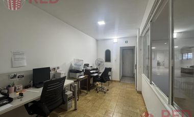 Oficinas en centro de Neuquén