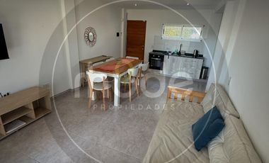 Av. Costanera entre Av. 1 y Av. 2 23 - Departamento frente al mar en Costa del Este