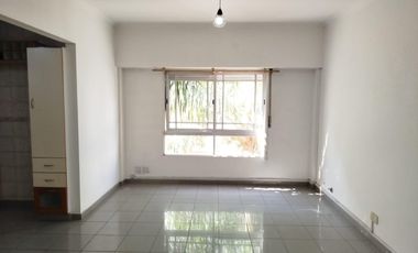 Alquiler de Departamento 2 Ambientes en Ramos Mejia Muy buen estado