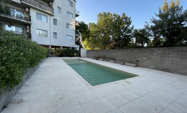 MUY LINDO Y AMPLIO DEPARTAMENTO DE 2 AMBIENTES EN TIGRE. COCHERA Y SEGURIDAD 24 HS.