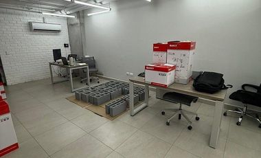 OFICINA EN VENTA TORRE AMBAR VIA CORDILLERA