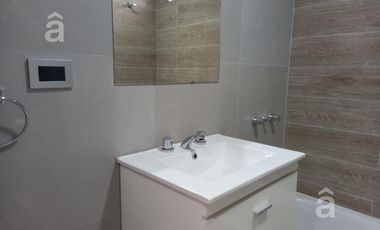 Departamento en alquiler en  Villa Ballester-2 ambientes con Cochera Descubierta