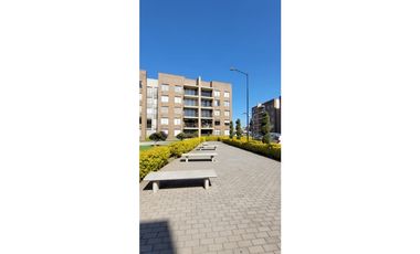 GIA 353. Apartamento en venta, Normandía del Parque, Funza