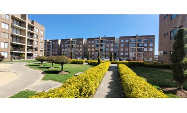 GIA 353. Apartamento en venta, Normandía del Parque, Funza