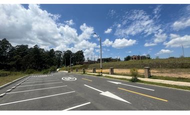 Lote para la venta en unidad abierta en San Antonio de Pereira