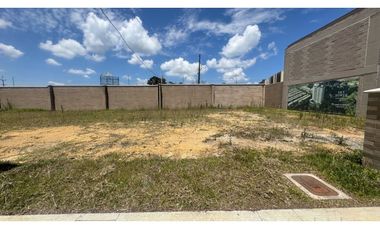 Lote para la venta en unidad abierta en San Antonio de Pereira