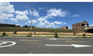 Lote para la venta en unidad abierta en San Antonio de Pereira