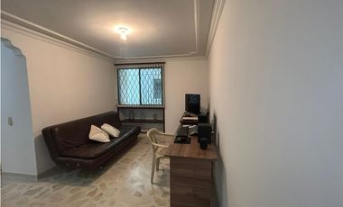 SE VENDE APARTAMENTO EN CABECERA – 122 m²