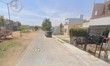 Casa en Pueblo Juanacatlan