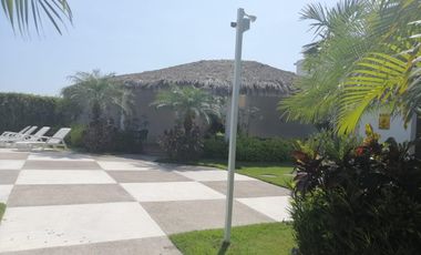 Casa en Venta en Los Médanos con Casa Club y Alberca