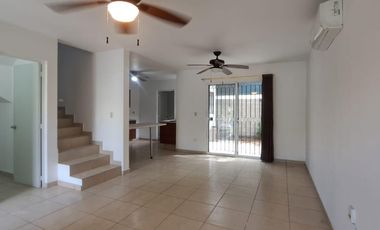 Casa en Venta en Los Médanos con Casa Club y Alberca