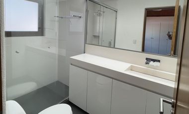 Casa en renta en Club de Golf los Encinos