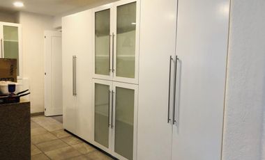 Casa en renta en Club de Golf los Encinos