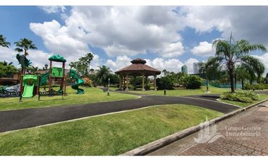 CASA COSTA DEL ESTE GRANDE 4 REC ANTIGUA AMPLIA E ILUMINADA