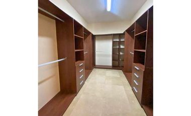 Venta de Casa Clayton