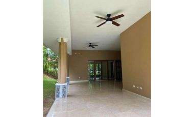 Venta de Casa Clayton