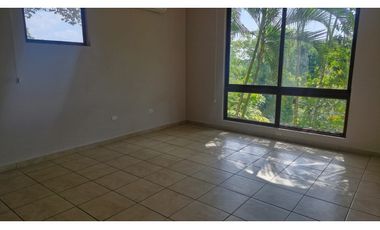 HERMOSA CASA - PH PARQUE RESIDENCIAL CAMINO DE CRUCES