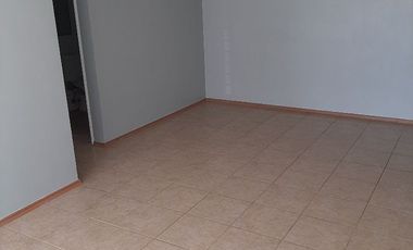 Arriendo cómodo departamento