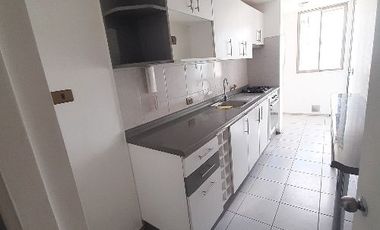 Arriendo cómodo departamento