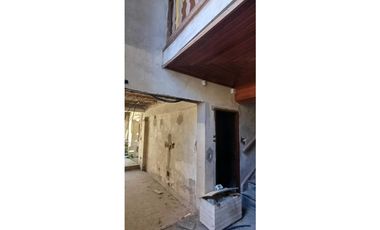 Chalet en excelente entorno residencial San Carlos. A terminar