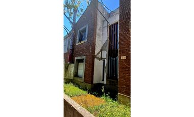 Chalet en excelente entorno residencial San Carlos. A terminar
