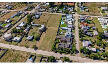 VENTA DESARROLLO DE LOTES EN PH