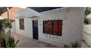 IMPECABLE CASA EN COMPLEJO HABITACIONAL. ALQUILER. ITUZAINGO NORTE