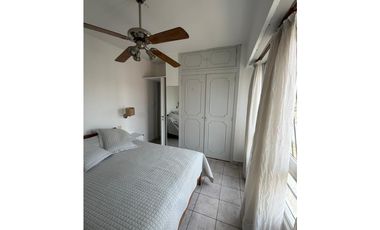 2 Ambientes a 2,5 cuadras del mar y 4 de Peatonal 83