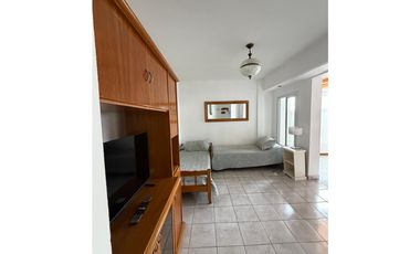 2 Ambientes a 2,5 cuadras del mar y 4 de Peatonal 83
