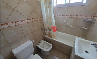 Departamento en Venta - Centrico - 4 Ambientes - Vista al Mar