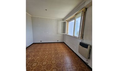 VENTA DEPARTAMENTO 2 AMBIENTES C/ DEPENDENCIA Y VISTA AL MAR