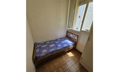 VENTA DEPARTAMENTO 2 AMBIENTES C/ DEPENDENCIA Y VISTA AL MAR