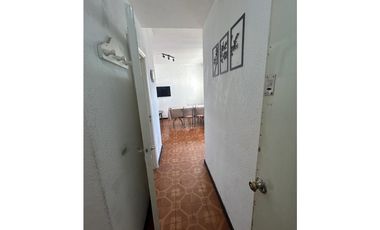 VENTA DEPARTAMENTO 2 AMBIENTES C/ DEPENDENCIA Y VISTA AL MAR