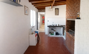 Chalet 4 amb reciclado | Garaje | Quincho | Gran parque | Apto crédito