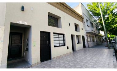 VENTA PH 2 AMBIENTES CON BALCON TERRAZA
