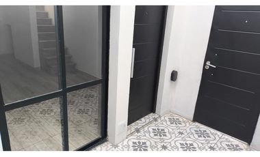 VENTA PH 2 AMBIENTES CON BALCON TERRAZA