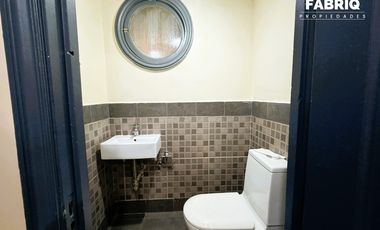 LOCAL PRIMER PISO, 55 M2/ PARQUE BUSTAMANTE