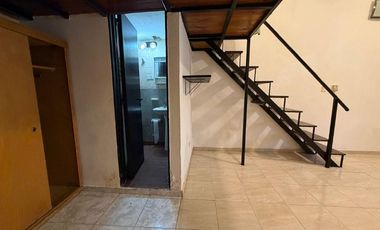 Casa PH en venta en Sarandi Oeste
