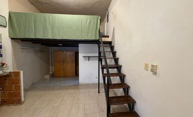 Casa PH en venta en Sarandi Oeste