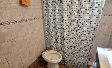 Casa PH en venta en Ezpeleta Este