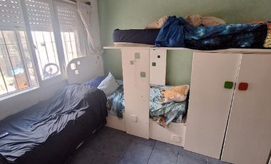 Casa PH en venta en Ezpeleta Este