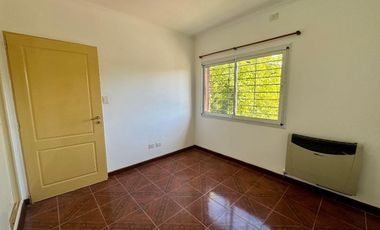 Departamento en alquiler en Merlo Sur