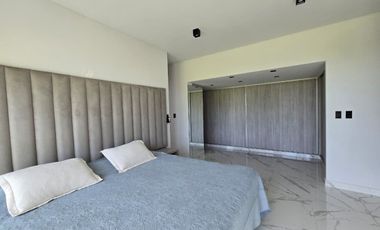 Venta Moderna Casa en La Vacherie, Mendoza