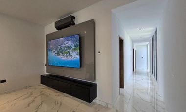 Venta Moderna Casa en La Vacherie, Mendoza