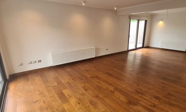 Casa en arriendo en LAS CONDES