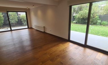 Casa en arriendo en LAS CONDES