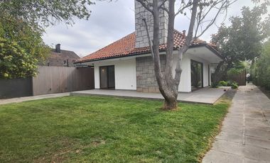 Casa en arriendo en LAS CONDES