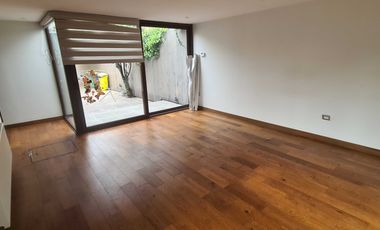 Casa en arriendo en LAS CONDES