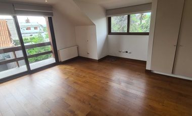 Casa en arriendo en LAS CONDES