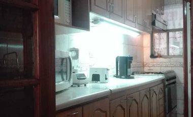 Casa en arriendo en LAS CONDES